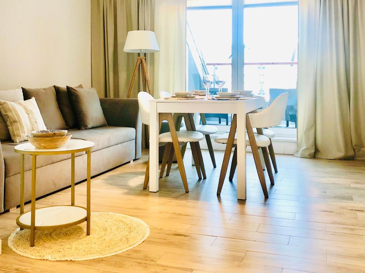 Syrenka Apartament Ujście-Darłowskie Exteriör bild