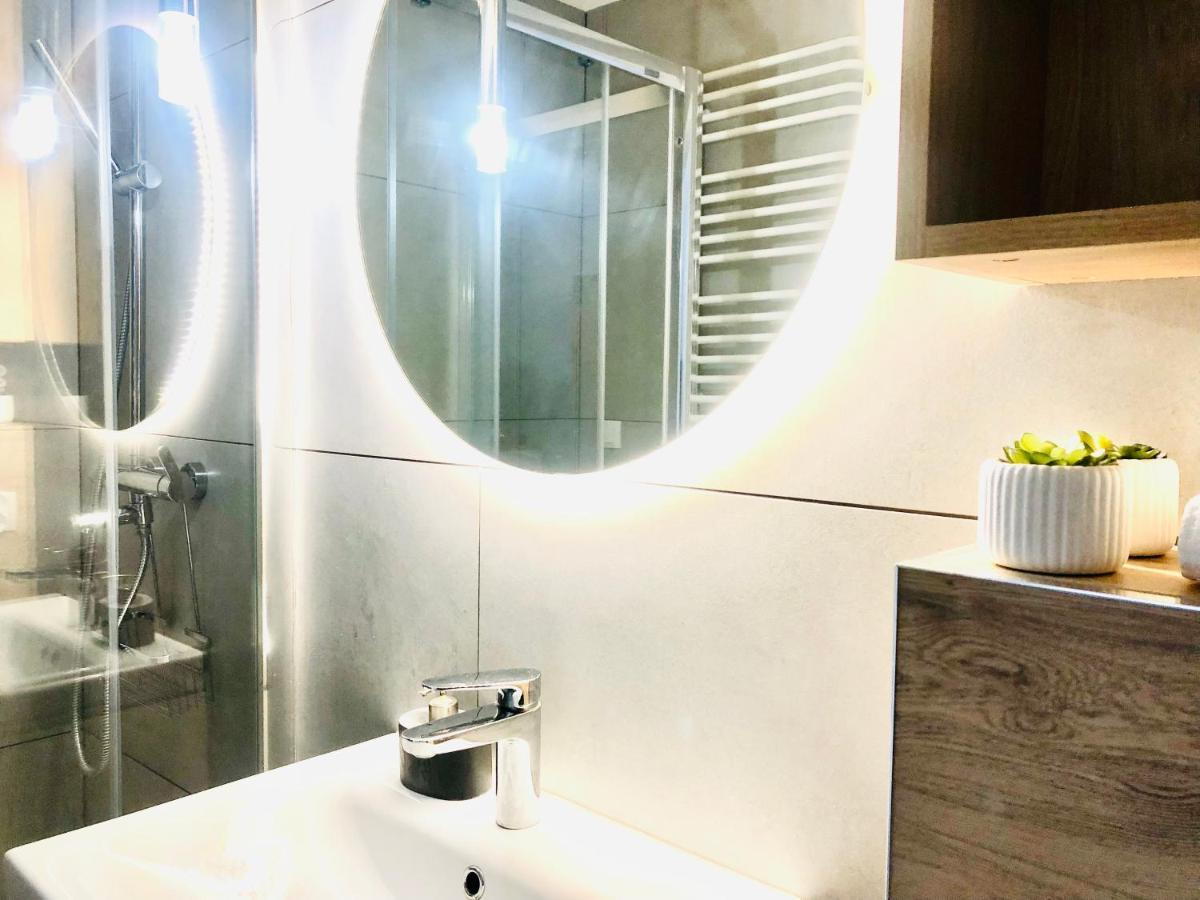 Syrenka Apartament Ujście-Darłowskie Exteriör bild