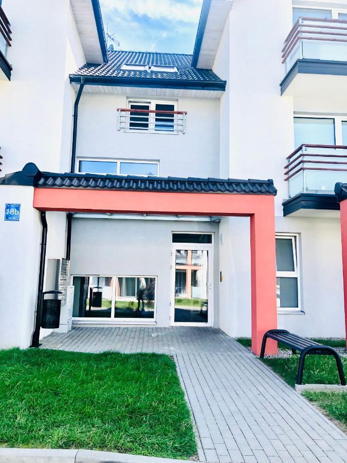 Syrenka Apartament Ujście-Darłowskie Exteriör bild